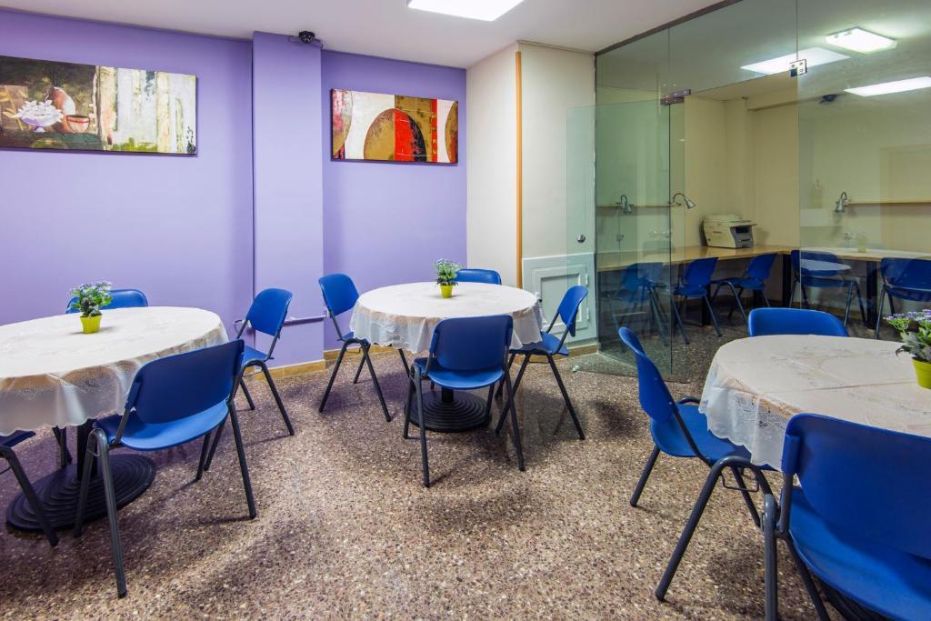 A Pousada Residencia Sants Barcelona Exterior foto