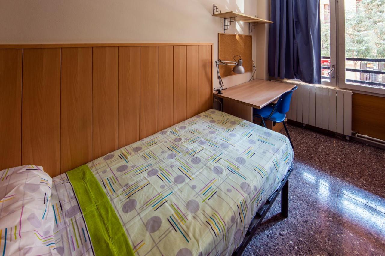 A Pousada Residencia Sants Barcelona Quarto foto