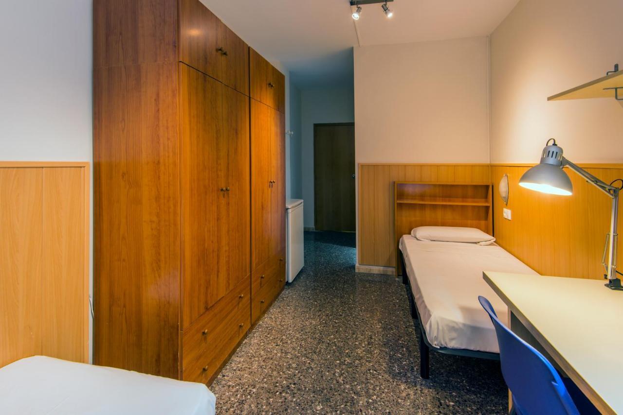 A Pousada Residencia Sants Barcelona Quarto foto