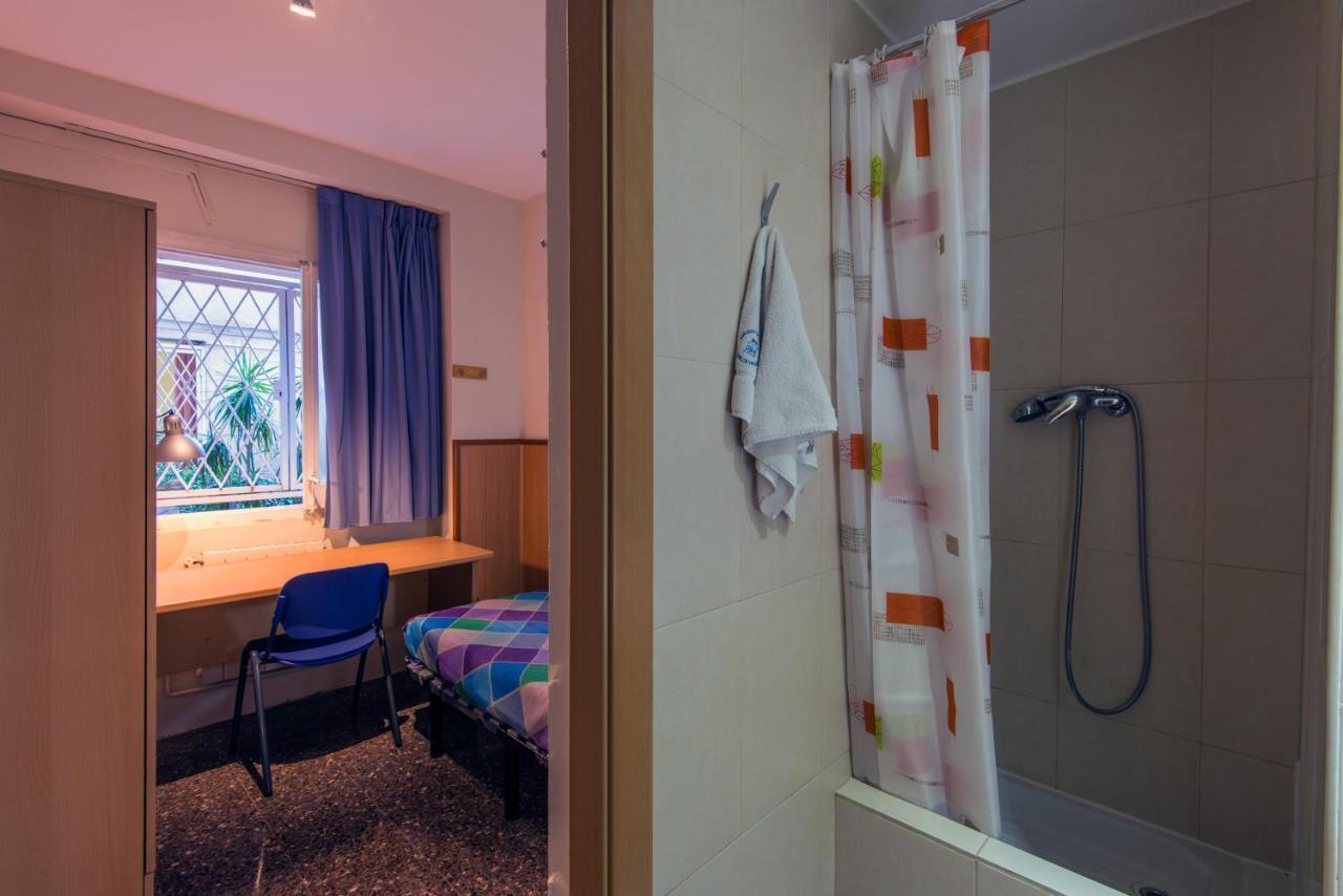 A Pousada Residencia Sants Barcelona Quarto foto