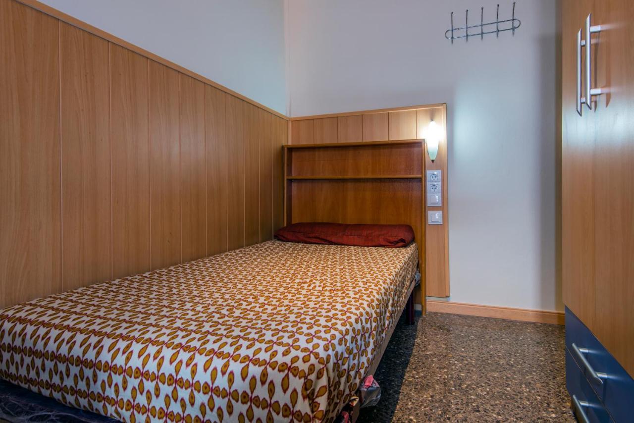 A Pousada Residencia Sants Barcelona Quarto foto