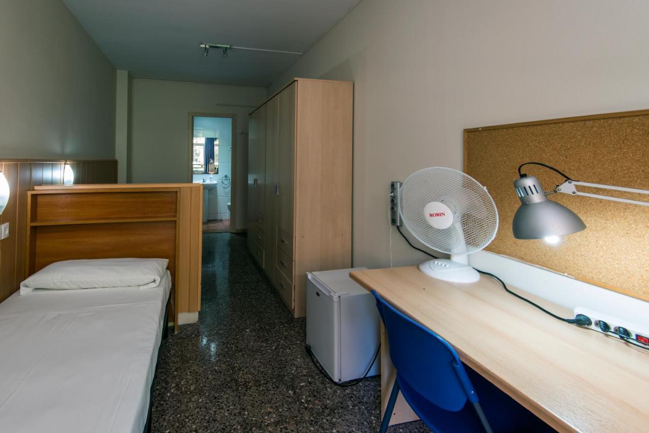 A Pousada Residencia Sants Barcelona Quarto foto