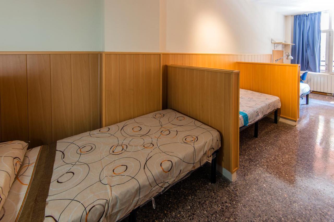 A Pousada Residencia Sants Barcelona Quarto foto